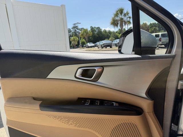 used 2022 Kia Carnival car, priced at $22,990