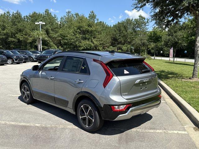 new 2025 Kia Niro car, priced at $31,373