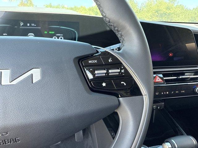 new 2025 Kia Niro car, priced at $31,373