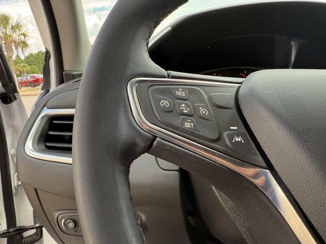 used 2023 Chevrolet Equinox car, priced at $21,490
