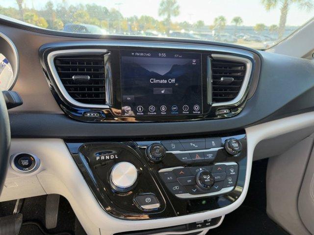 used 2018 Chrysler Pacifica car, priced at $17,990