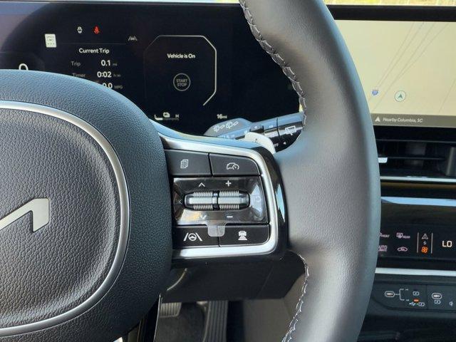 new 2025 Kia Carnival Hybrid car, priced at $54,535