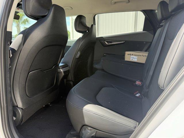 new 2025 Kia EV6 car