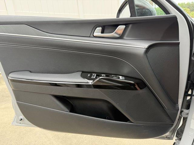 new 2025 Kia K5 car, priced at $30,165
