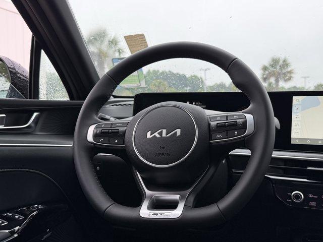 new 2025 Kia K5 car, priced at $32,695