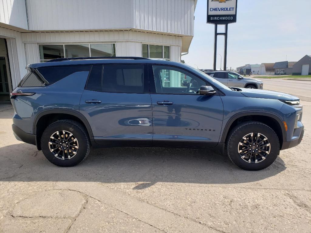 used 2024 Chevrolet Traverse car, priced at $48,999