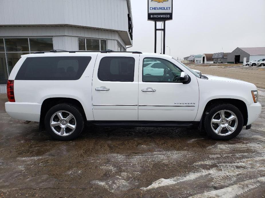 used 2014 Chevrolet Suburban car, priced at $17,990