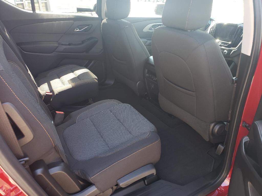 used 2021 Chevrolet Traverse car, priced at $21,499
