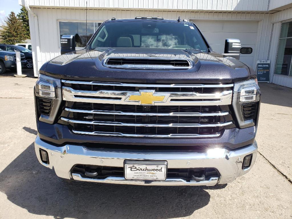 used 2024 Chevrolet Silverado 2500 car, priced at $65,999