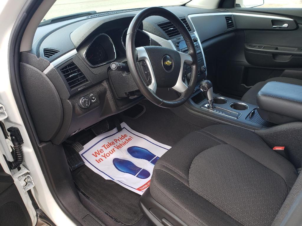 used 2011 Chevrolet Traverse car, priced at $9,490