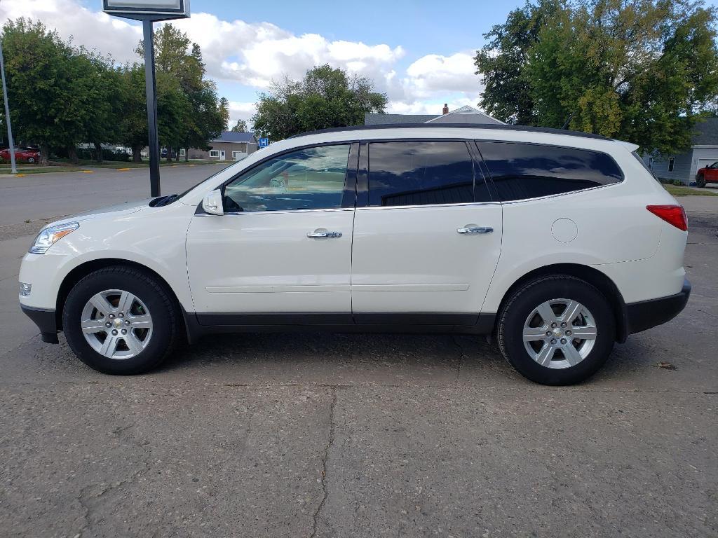 used 2011 Chevrolet Traverse car, priced at $9,490