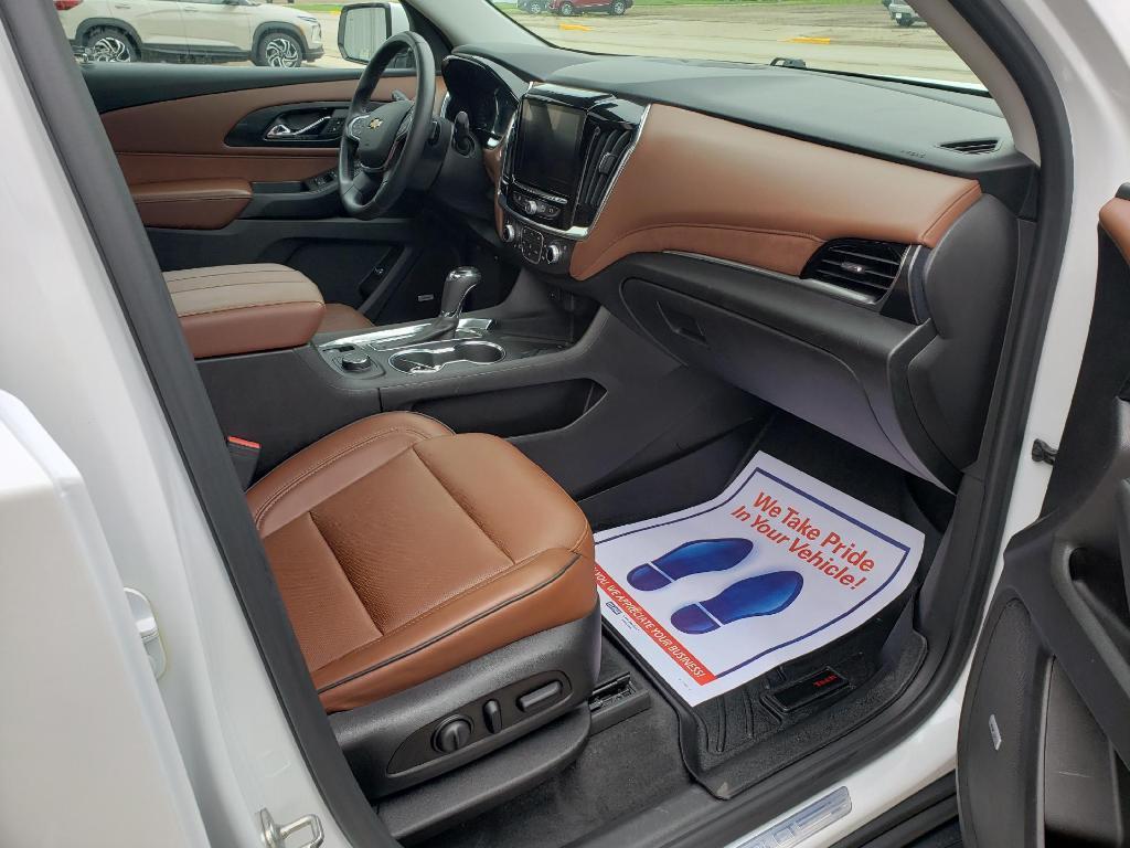 used 2018 Chevrolet Traverse car, priced at $19,990