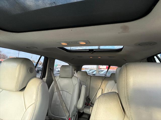 used 2015 Buick Enclave car, priced at $10,900