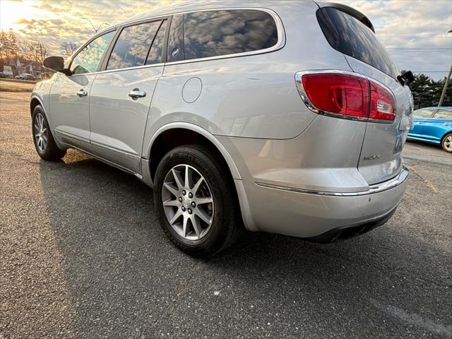 used 2015 Buick Enclave car, priced at $10,900