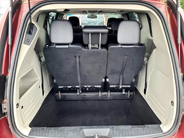 used 2015 Chrysler Town & Country car, priced at $9,900