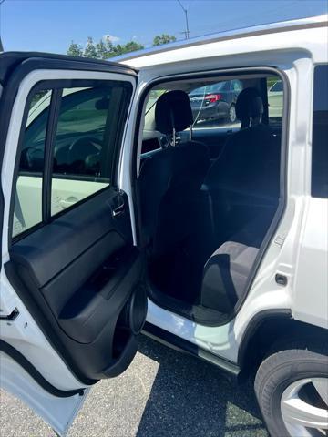 used 2015 Jeep Compass car, priced at $9,900