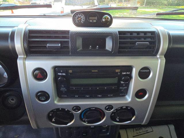 used 2008 Toyota FJ Cruiser car, priced at $18,988
