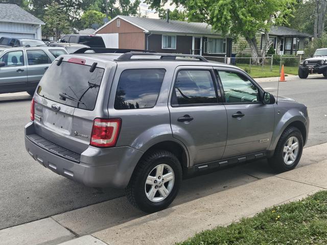 used 2008 Ford Escape Hybrid car, priced at $6,000