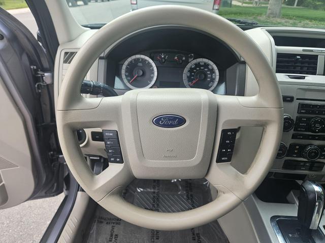 used 2008 Ford Escape Hybrid car, priced at $6,000