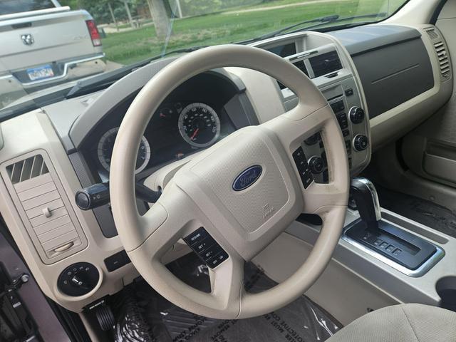 used 2008 Ford Escape Hybrid car, priced at $6,000