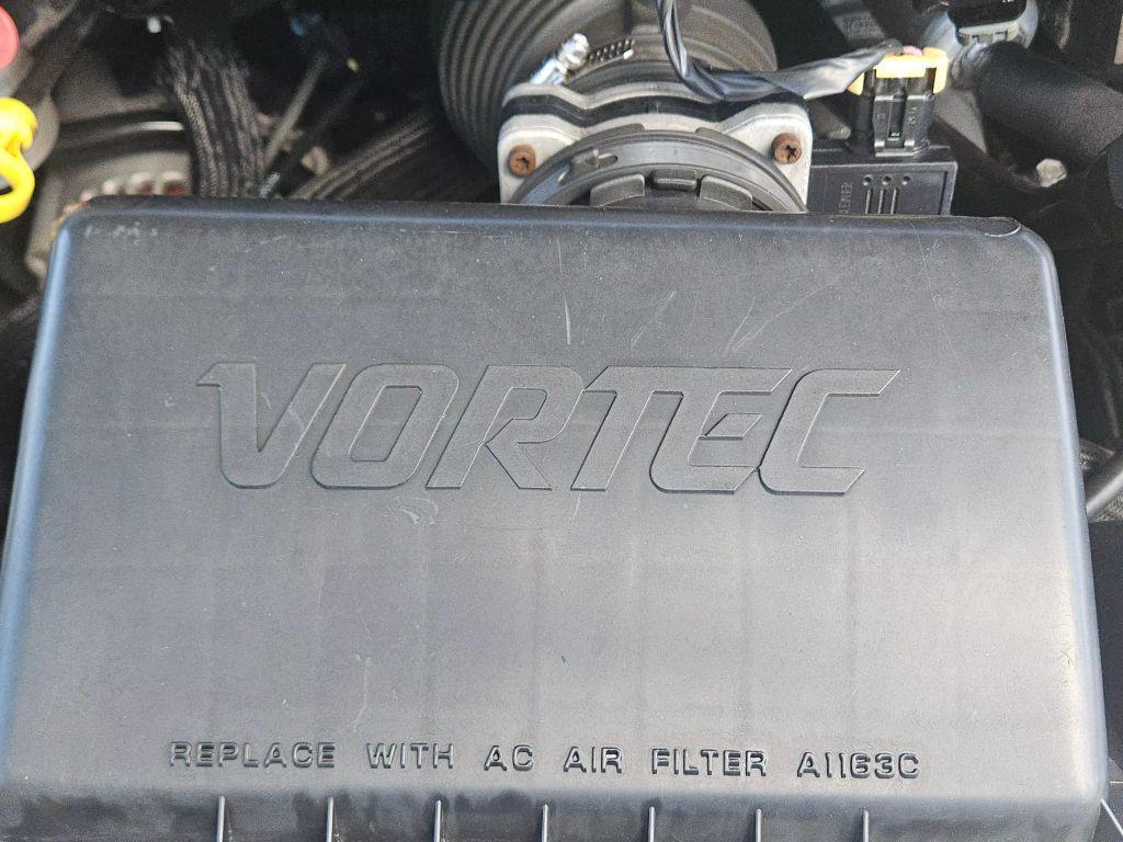 used 2000 GMC Safari car, priced at $6,988