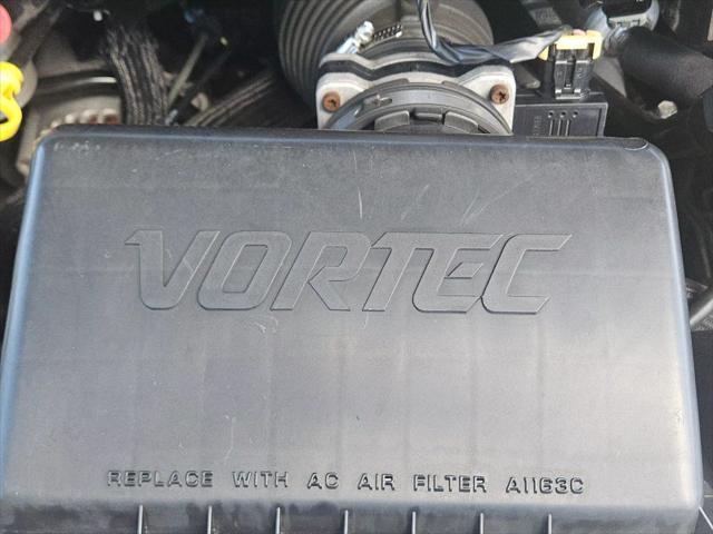 used 2000 GMC Safari car, priced at $7,988