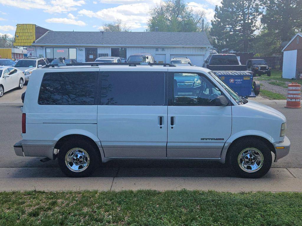 used 2000 GMC Safari car, priced at $6,988