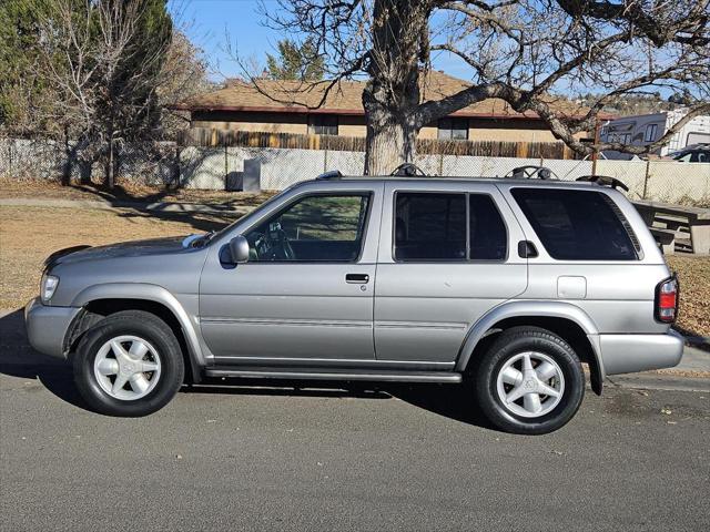 used 2001 Nissan Pathfinder car, priced at $5,488