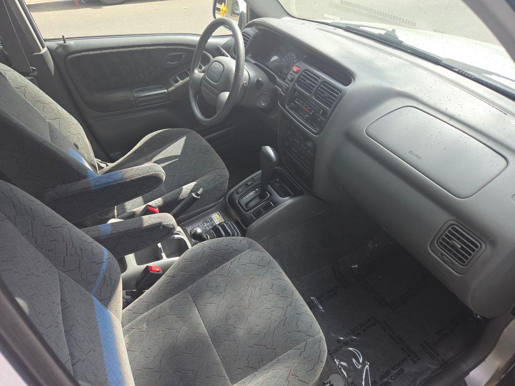 used 2002 Chevrolet Tracker car, priced at $6,250