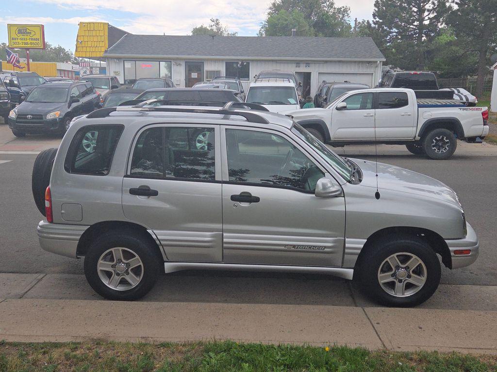 used 2002 Chevrolet Tracker car, priced at $6,250