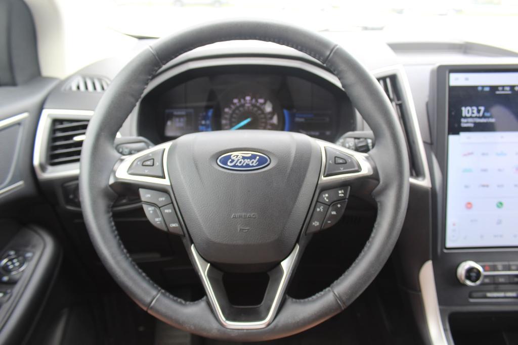 used 2024 Ford Edge car, priced at $30,997