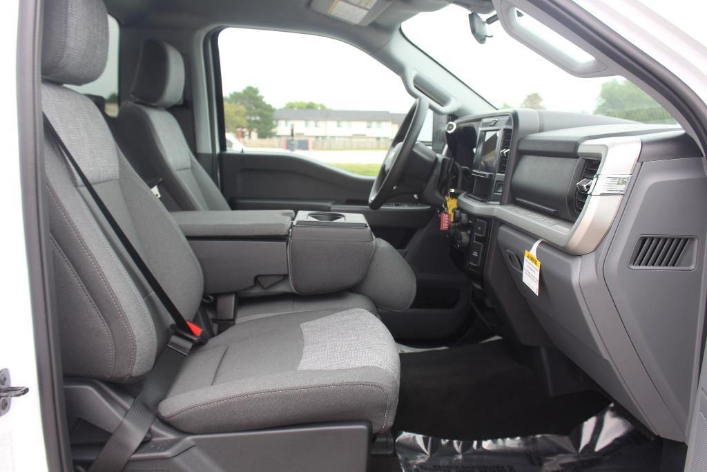 new 2025 Ford F-350 car, priced at $57,877