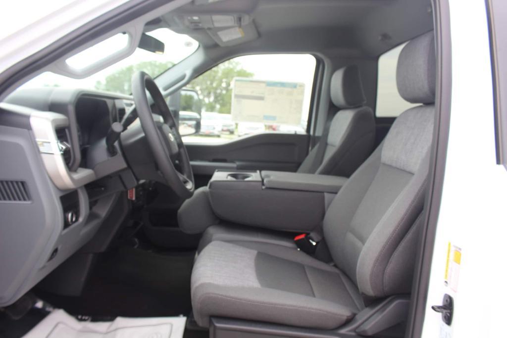 new 2025 Ford F-350 car, priced at $57,877