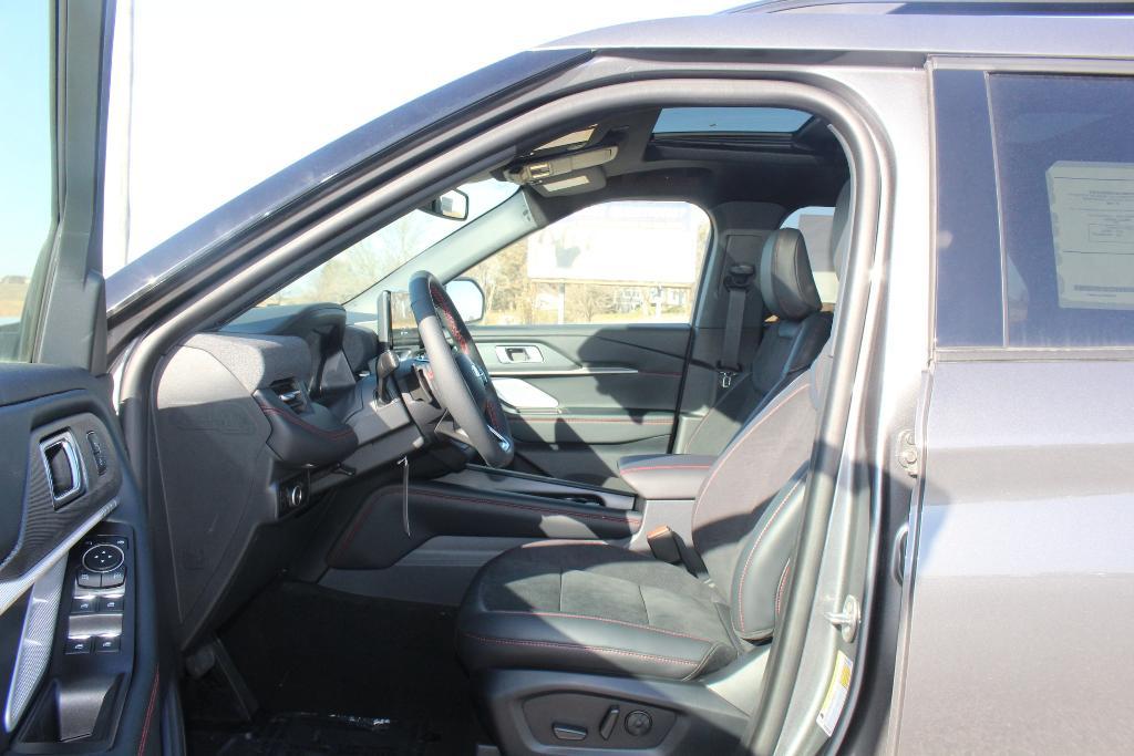 new 2025 Ford Explorer car, priced at $61,860