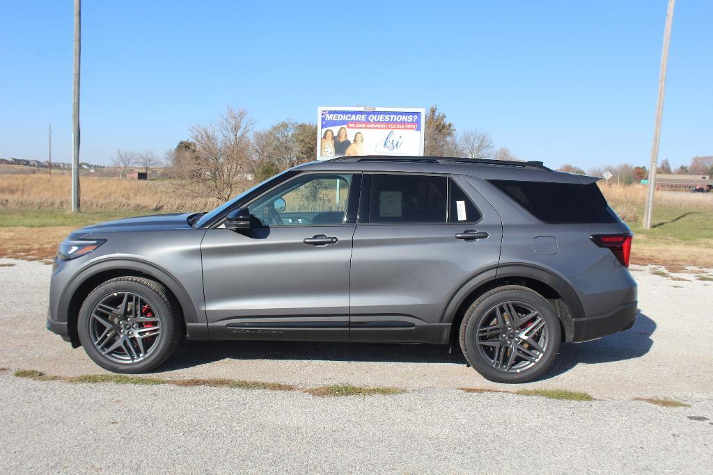 new 2025 Ford Explorer car, priced at $61,860