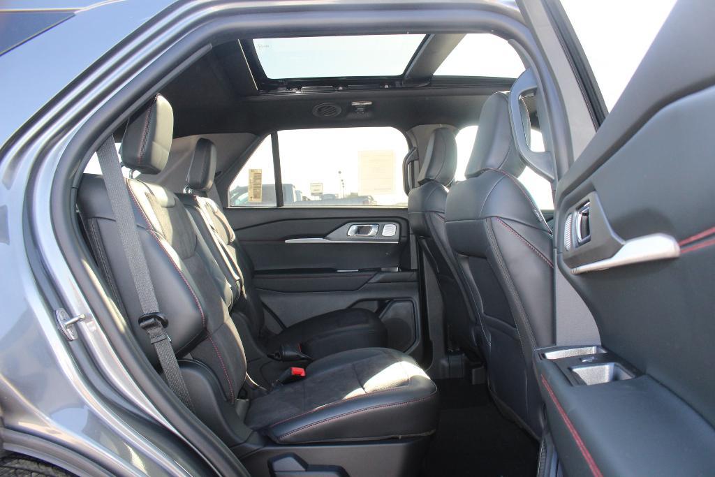 new 2025 Ford Explorer car, priced at $61,860