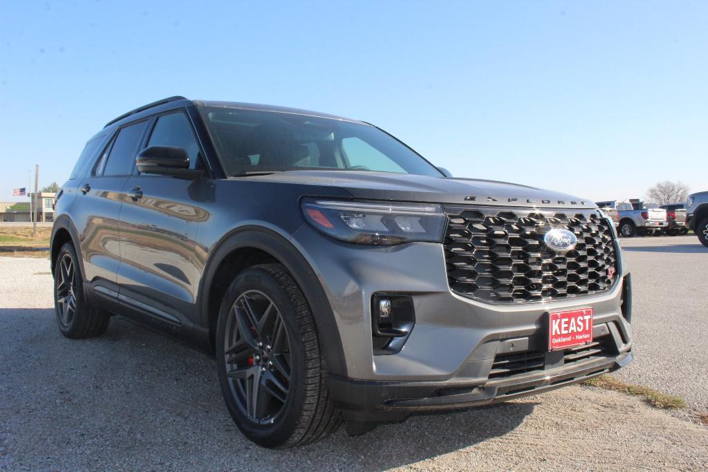 new 2025 Ford Explorer car, priced at $61,860