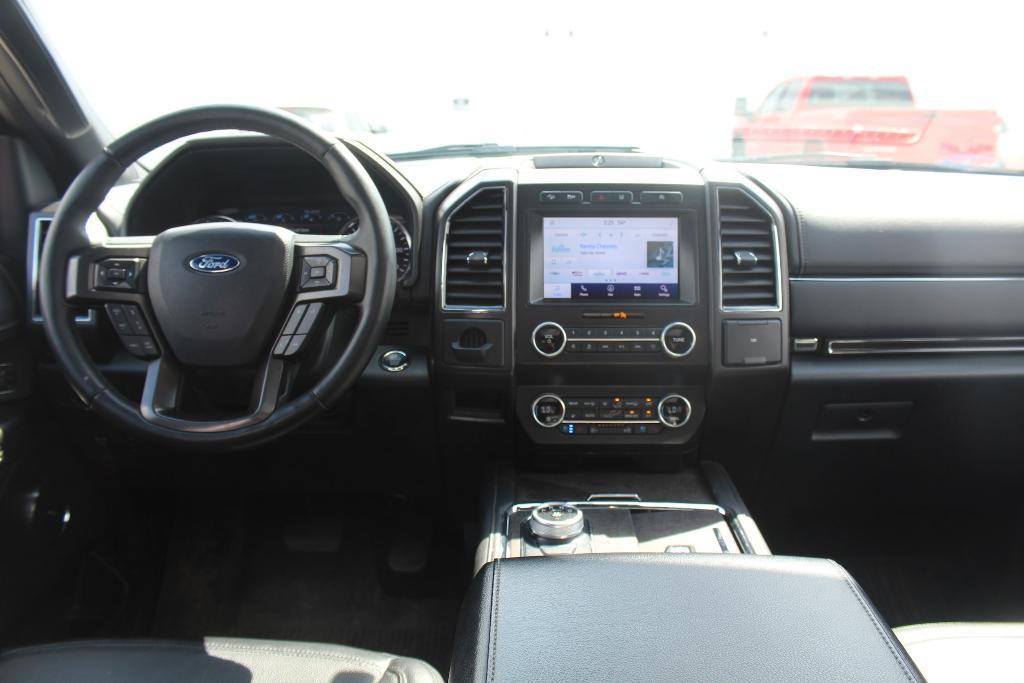 used 2021 Ford Expedition car