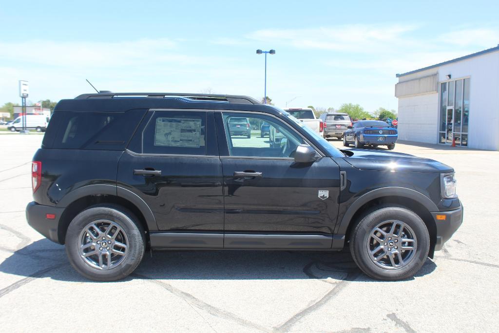 new 2025 Ford Bronco Sport car, priced at $31,710