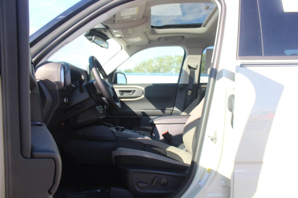 new 2025 Ford Bronco Sport car, priced at $36,470