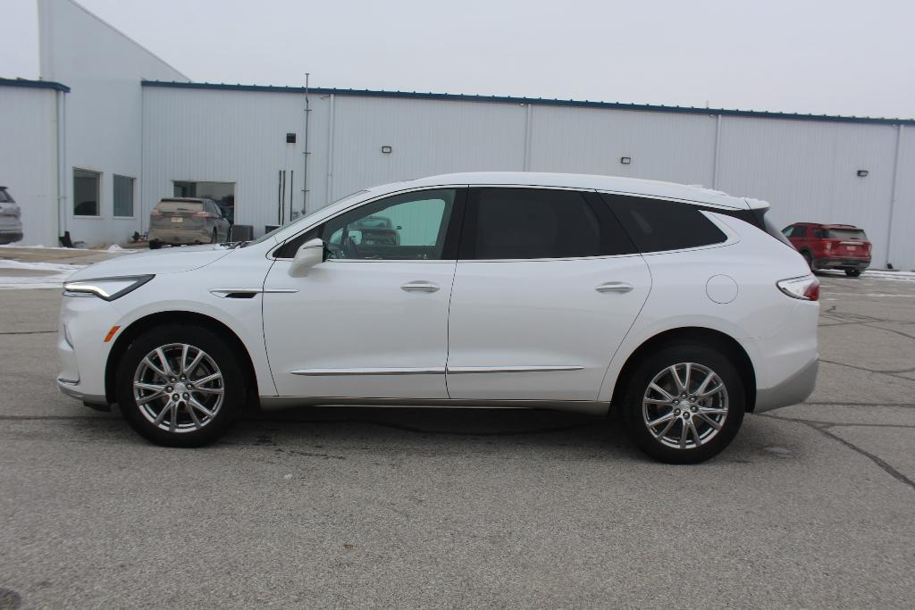 used 2022 Buick Enclave car, priced at $30,995