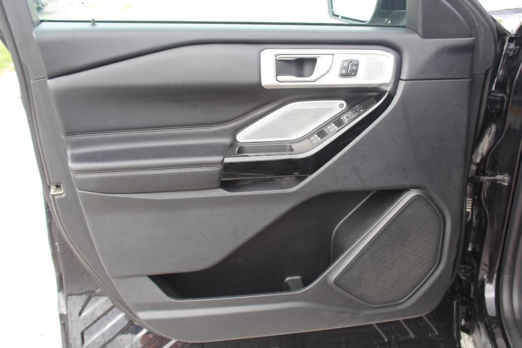 used 2022 Ford Explorer car, priced at $34,315