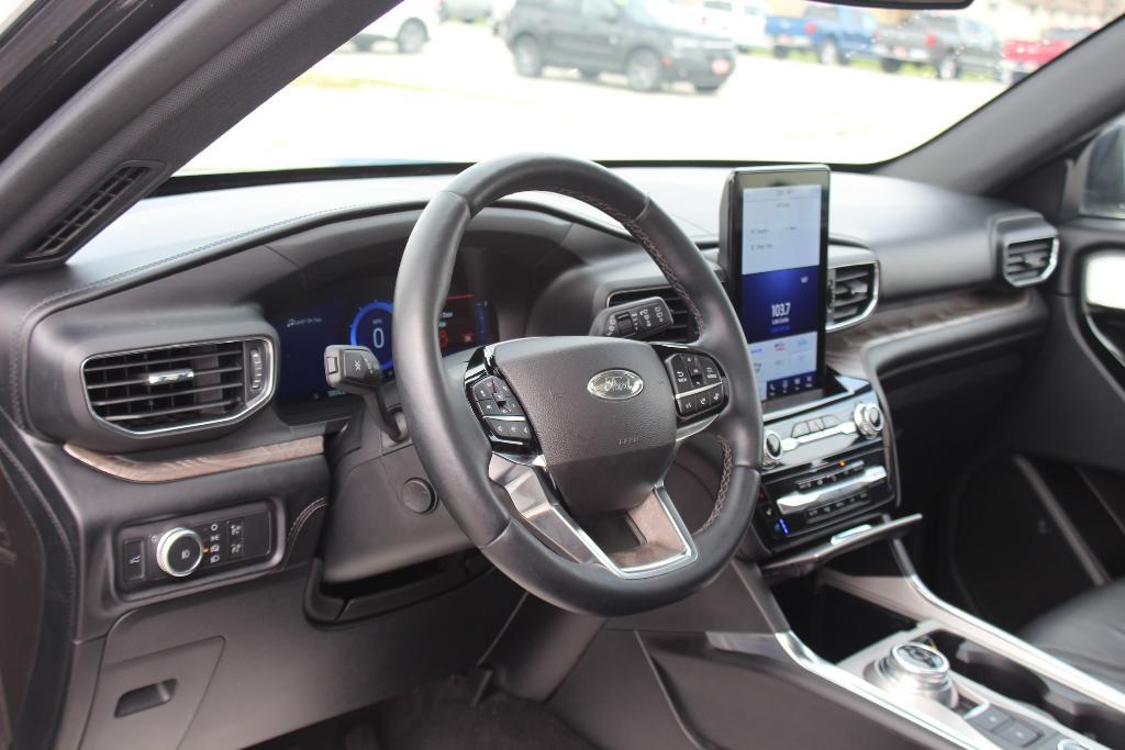 used 2022 Ford Explorer car, priced at $34,315