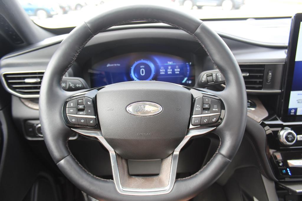 used 2022 Ford Explorer car, priced at $34,315