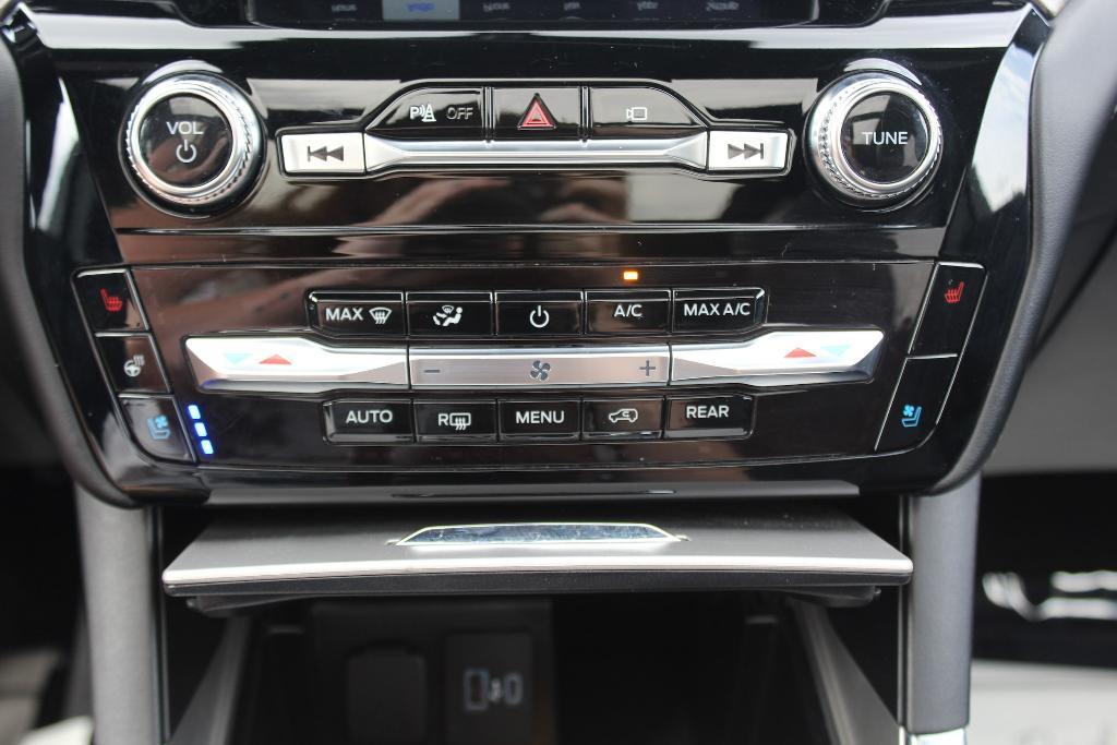 used 2022 Ford Explorer car, priced at $34,315