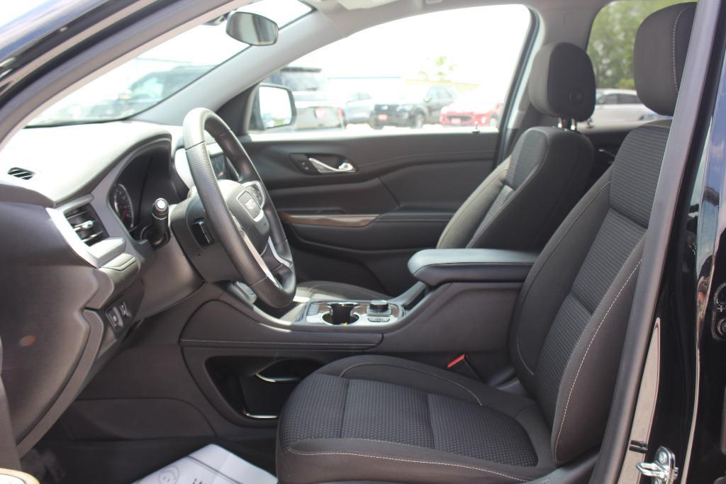 used 2023 GMC Acadia car, priced at $33,997