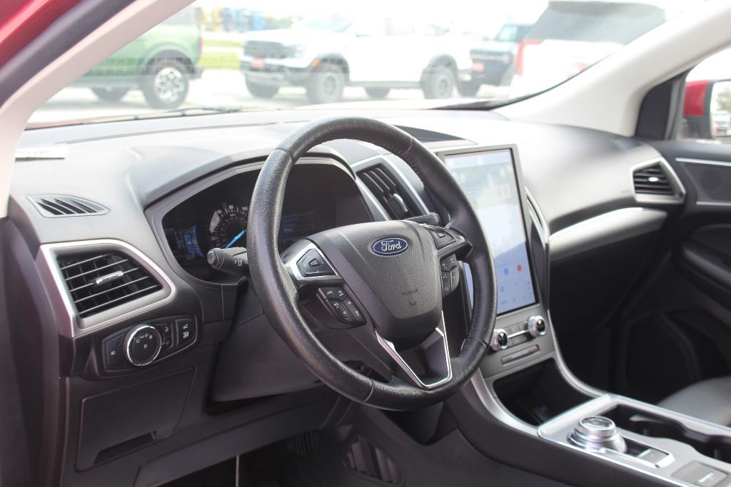used 2022 Ford Edge car, priced at $18,997