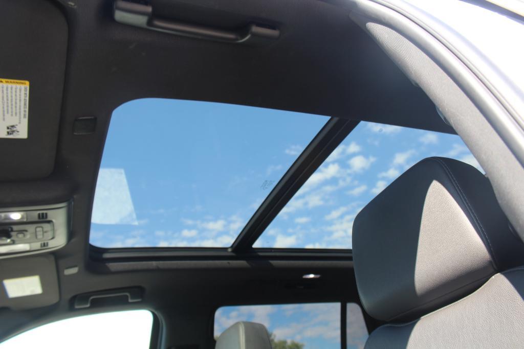 used 2023 Chevrolet Tahoe car, priced at $58,990