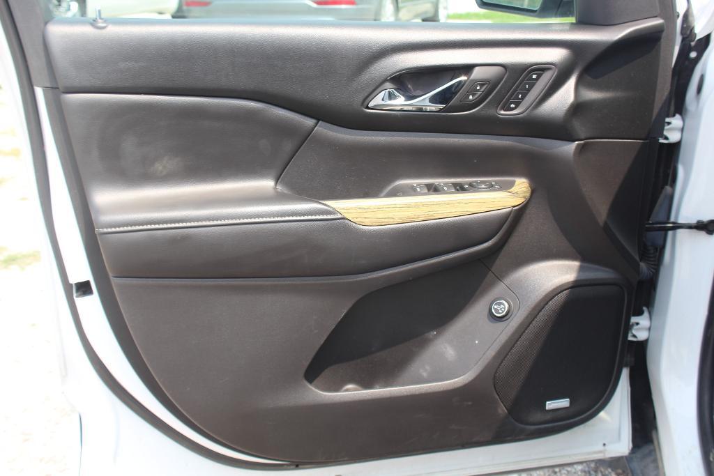 used 2018 GMC Acadia car, priced at $19,490