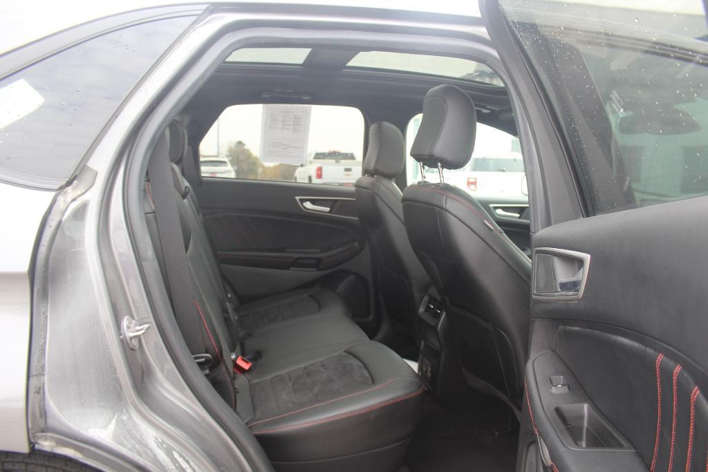 used 2021 Ford Edge car, priced at $25,995